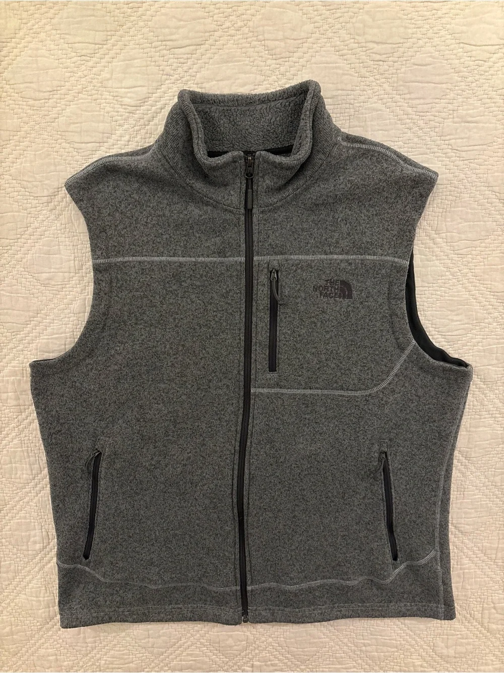 The North Face Gordon Lyons Vest Mens 2XL Full Zip Sherpa Lined Fleece Knit Gray